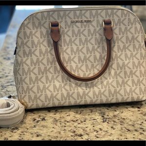 Michael Kors NWT “Cindy” Large Dome Satchel